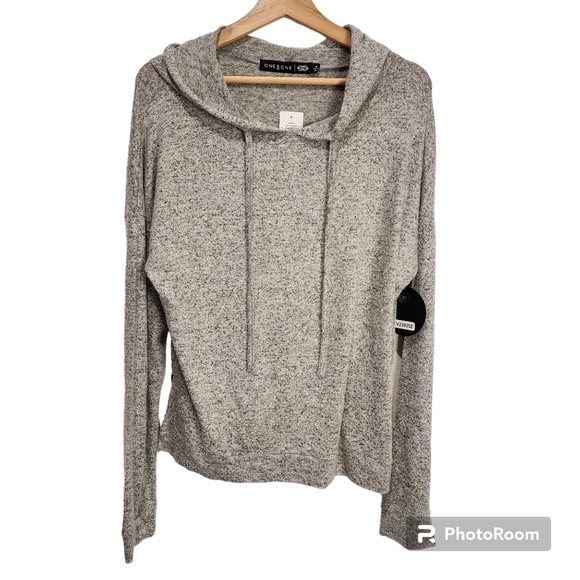 Rhinestone Sparkles One 5 One Gray Hoodie Lightweight Size Medium M - Picture 1 of 7